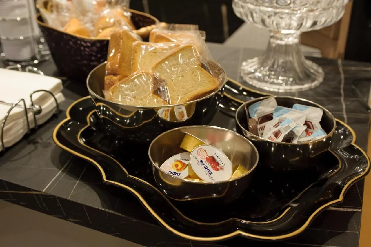 Amaris Hotel Palermo 3*,